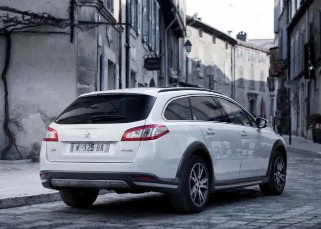 Peugeot 508 RXH (Пежо 508) универсал — 11