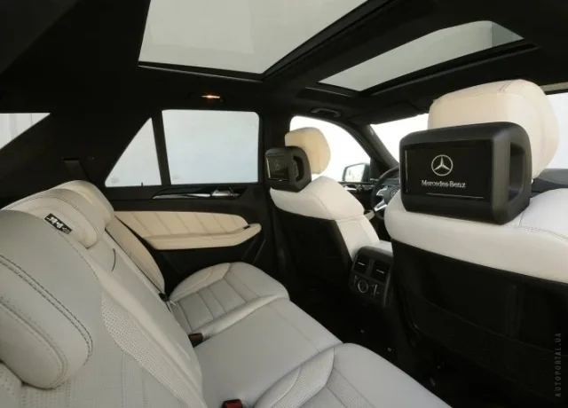 Mercedes-Benz ML 63 AMG 5.5 AT — 4