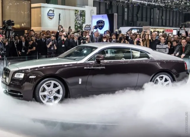 Rolls-Royce Wraith купе — 7
