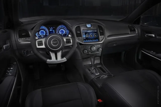 Chrysler 300C 2012 (Крайслер 300С) седан — 2