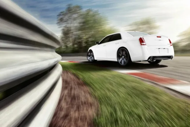 Chrysler 300C 2012 (Крайслер 300С) седан — 10