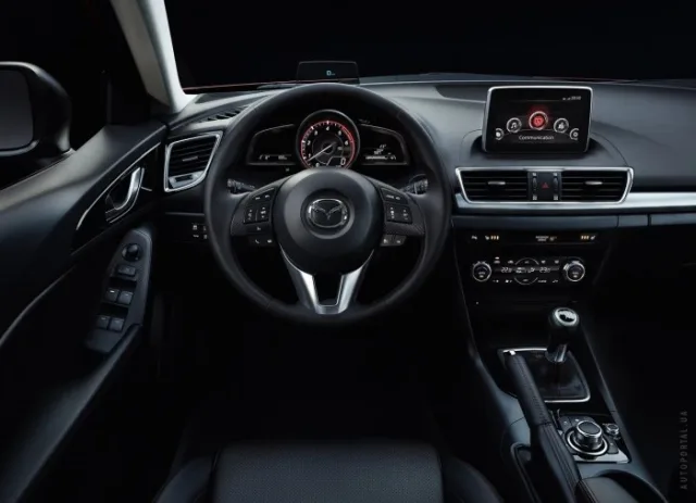 Mazda 3 2014 хетчбек — 4