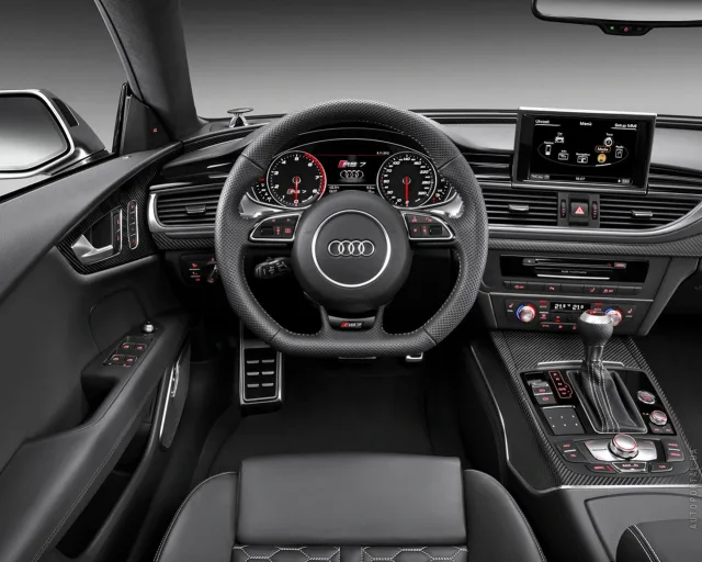 Audi RS7 Sportback 4.0 TFSI AT — 5