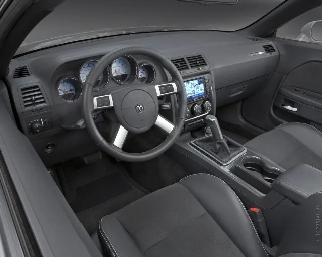 Dodge Challenger (Додж Челенджер) купе — 12
