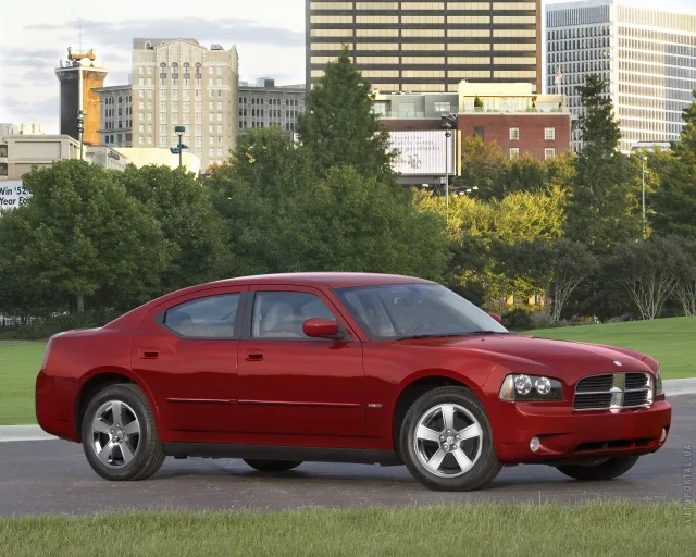 Dodge Charger 6.1 AT SRT8 — 10