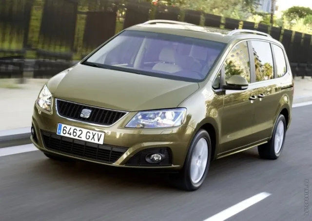 SEAT Alhambra (СЕАТ Альхамбра) минивэн — 11