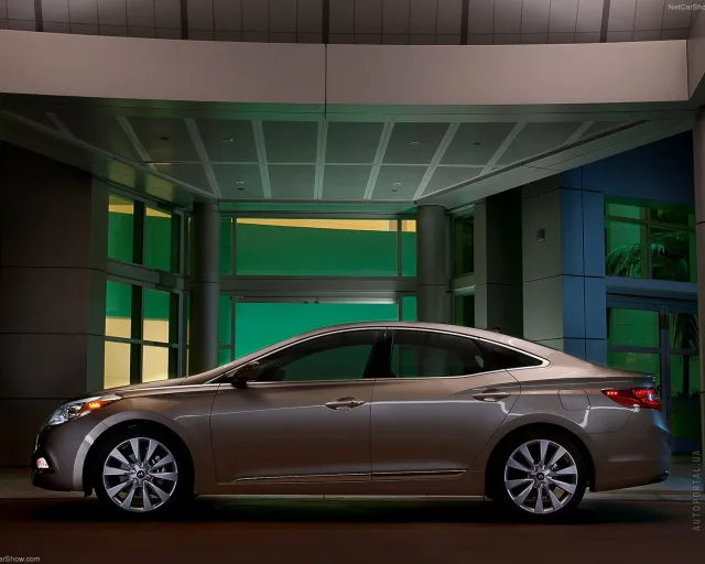 Hyundai Azera 3.0i — 10
