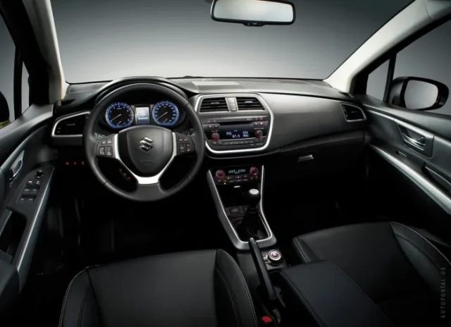 Suzuki SX4 2013 crossover — 6