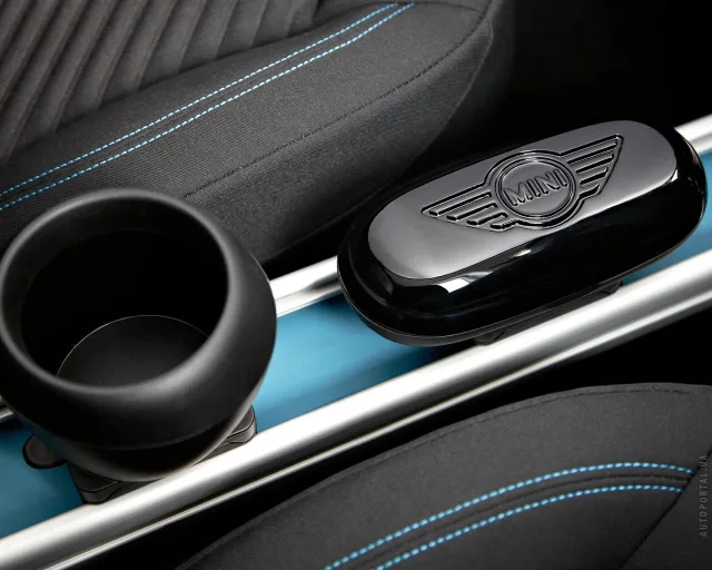 MINI One Countryman (Мини Ван Кантримен) кроссовер — 6