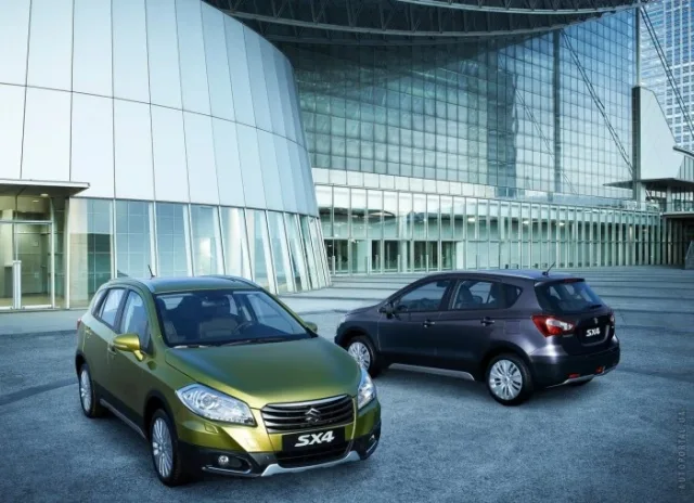 Suzuki SX4 2013 crossover — 8