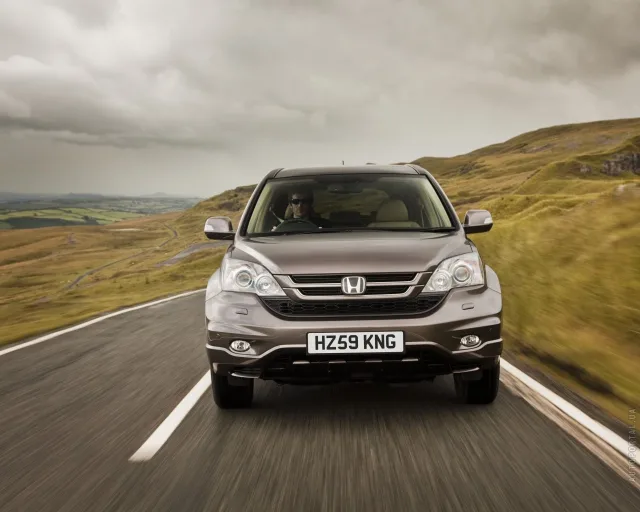 Honda CR-V 2.0 MT Elegance — 14