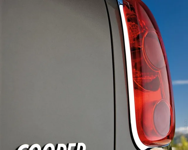 MINI One Countryman (Мини Ван Кантримен) кроссовер — 25