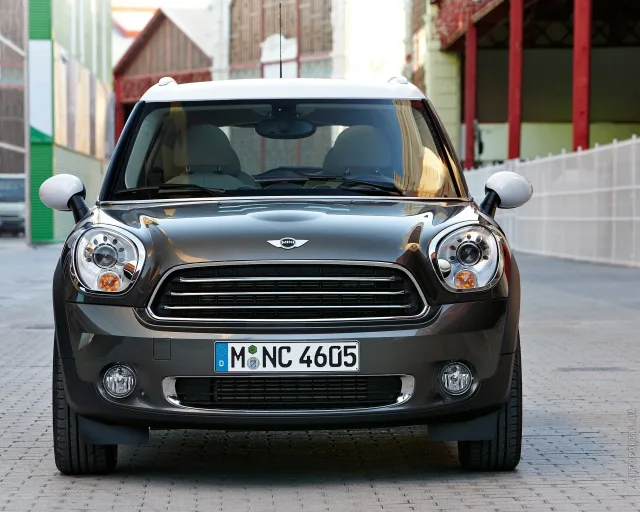 MINI One Countryman (Мини Ван Кантримен) кроссовер — 22