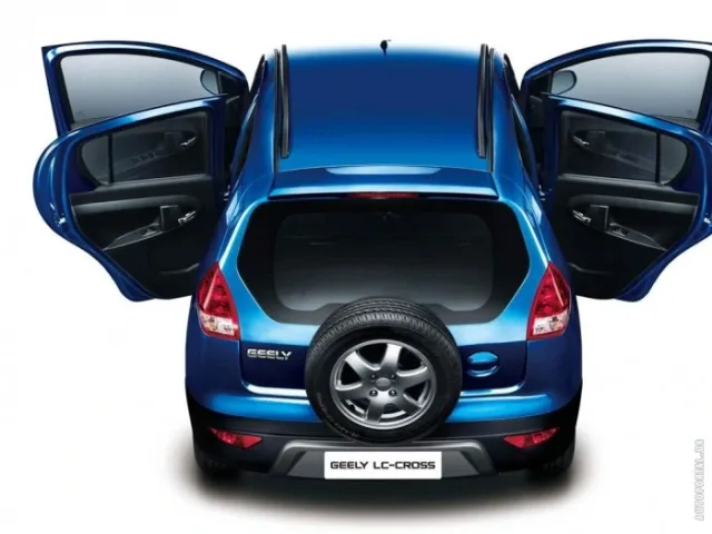 Geely Panda GX2 Cross (Джили Панда ГИкс2 Кросс) кроссовер — 6