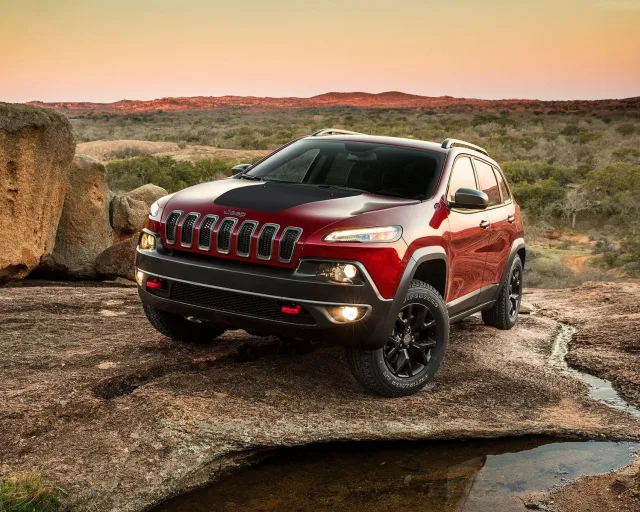 Jeep Cherokee позашляховик — 17