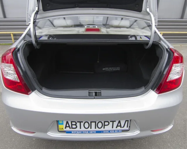 Lifan 530 (Лифан 530) седан — 2