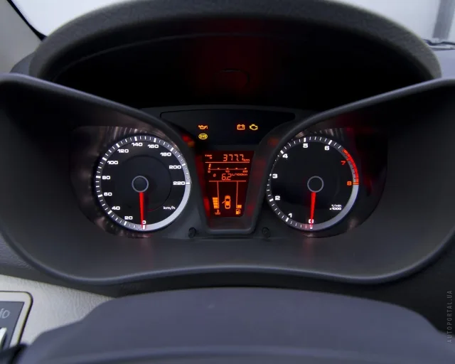 Lifan 530 (Лифан 530) седан — 4