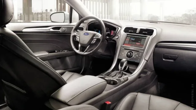 Ford Fusion USA sedan — 5