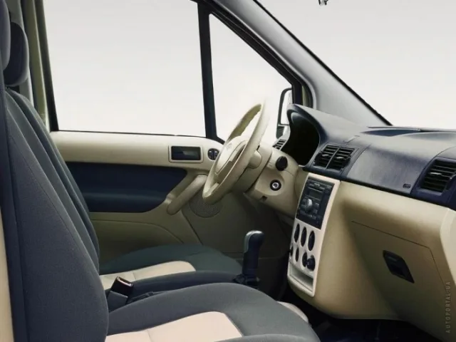 Ford Tourneo Connect 1.8 MT Trend Plus LWB — 3