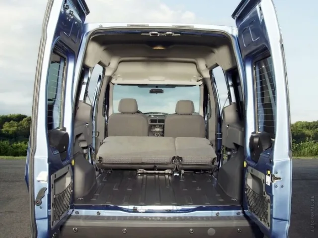 Ford Tourneo Connect 1.8 MT Trend Plus LWB — 2