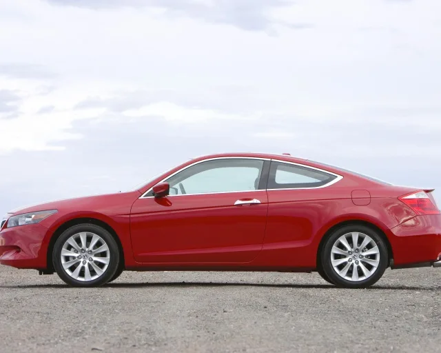 Honda Accord Coupe coupe — 25