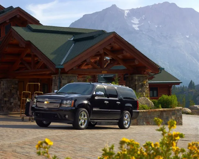 Chevrolet Suburban 5.3 AT LS — 6