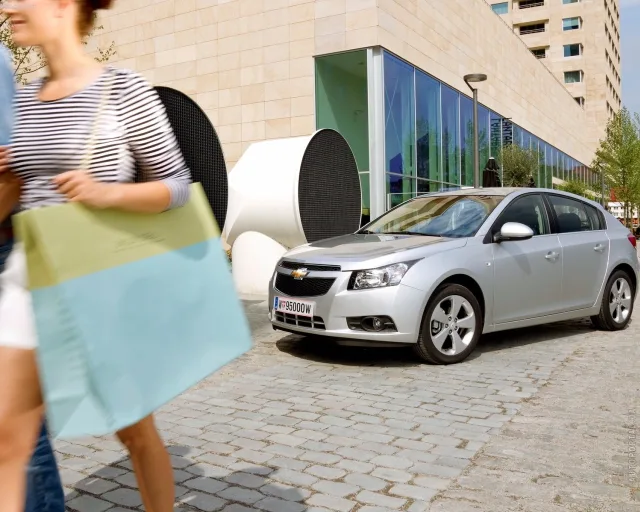 Chevrolet Cruze 2012 5d 2.0D AT LT — 8