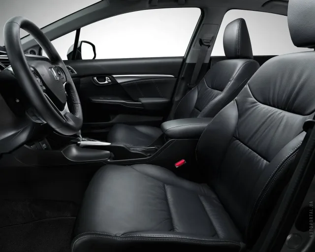 Honda Civic 2013 седан — 5