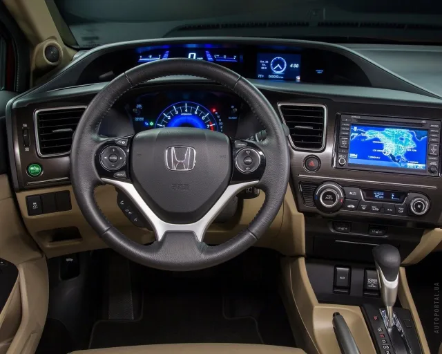 Honda Civic 2013 седан — 14