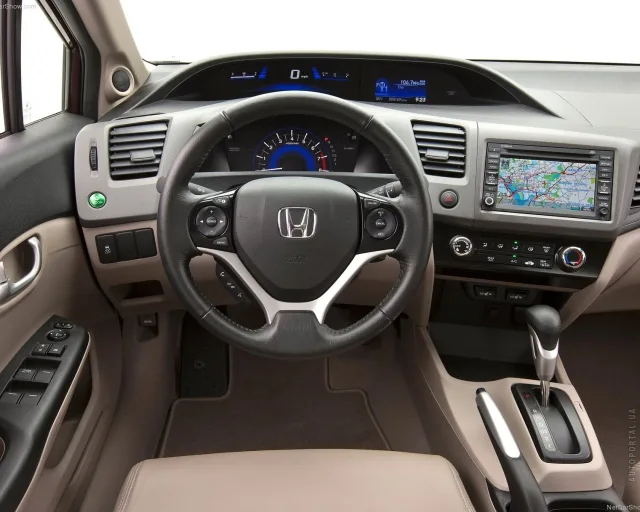 Honda Civic 1.8 LS AT — 3