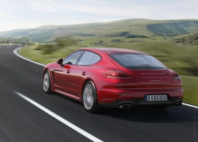 Porsche Panamera 2013 хетчбек — 9