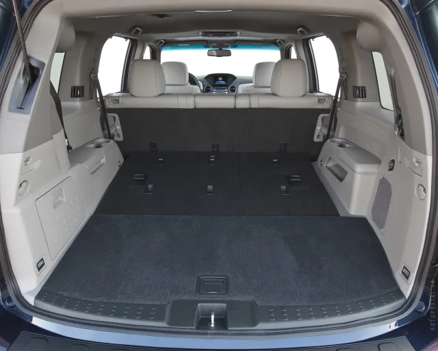 Honda Pilot 2012 crossover — 15