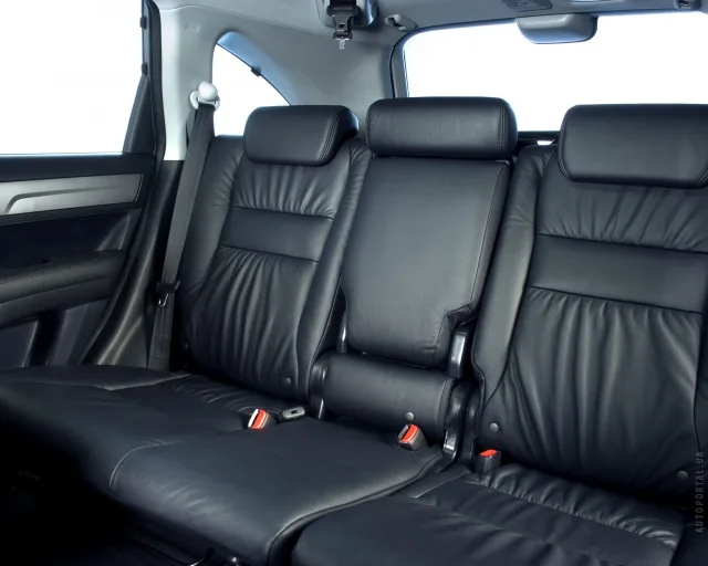 Honda CR-V кросовер — 6