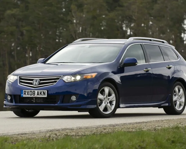 Honda Accord Tourer 2008 station wagon — 11