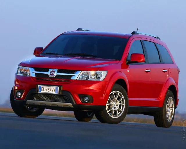Fiat Freemont (Фиат Фримонт) кроссовер — 12