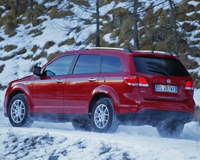Fiat Freemont (Фиат Фримонт) кроссовер — 15