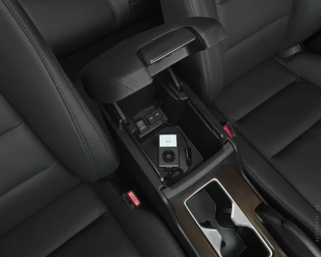Honda Crosstour 2013 (Хонда Кросстур) кроссовер — 5