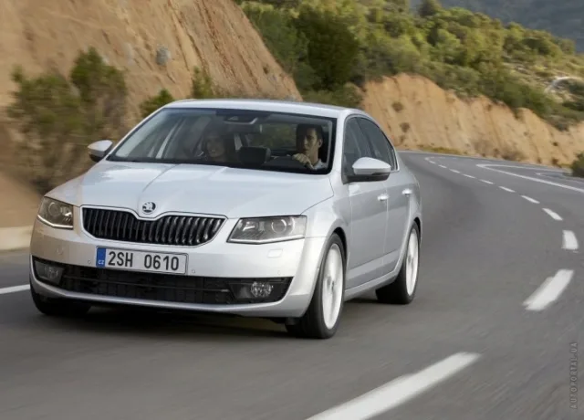 Skoda Octavia A7 2013 хетчбек — 20