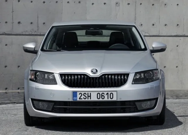 Skoda Octavia A7 2013 хетчбек — 18