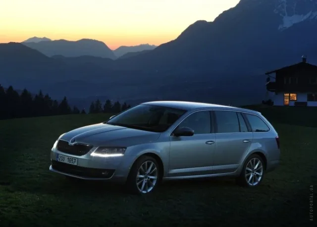 Skoda Octavia Combi A7 2013 — 10