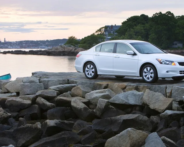 Honda Accord USA sedan — 22