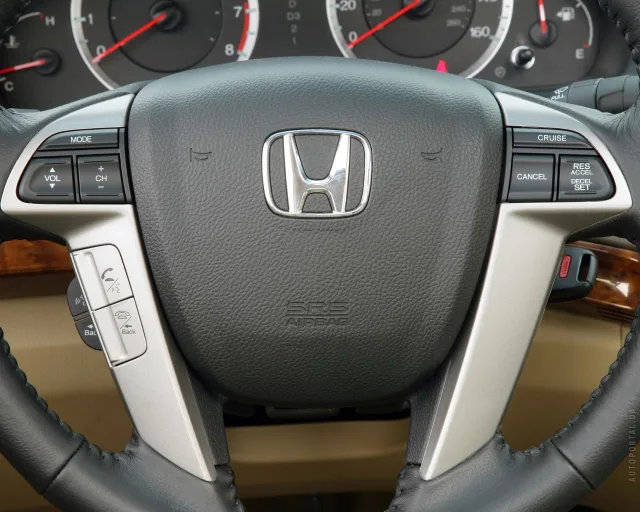 Honda Accord USA sedan — 5