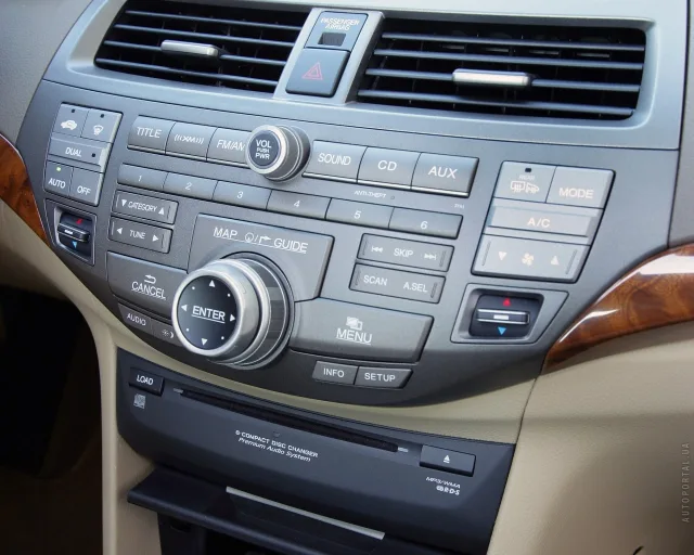 Honda Accord USA sedan — 13