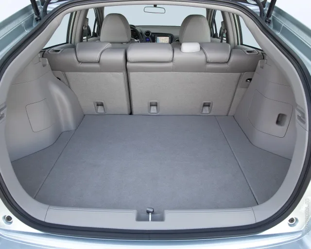 Honda Insight 1.3 AT — 10