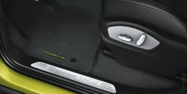Porsche Cayenne GTS кросовер — 9