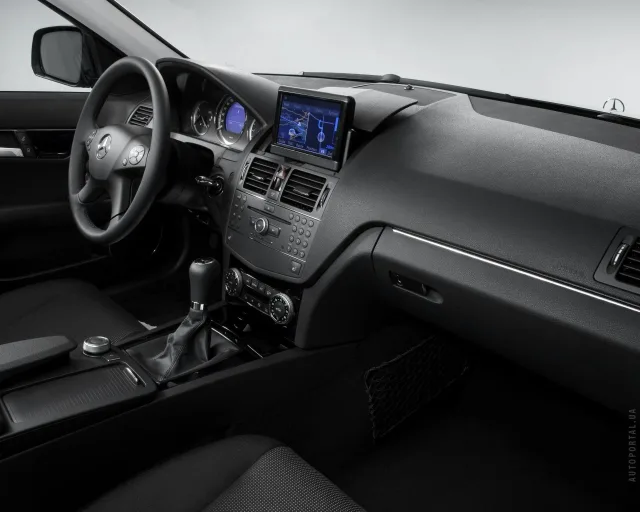 Mercedes-Benz C 320 CDI MT — 23