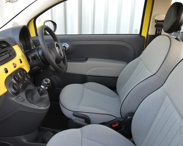Fiat 500 3-door hatchback — 18