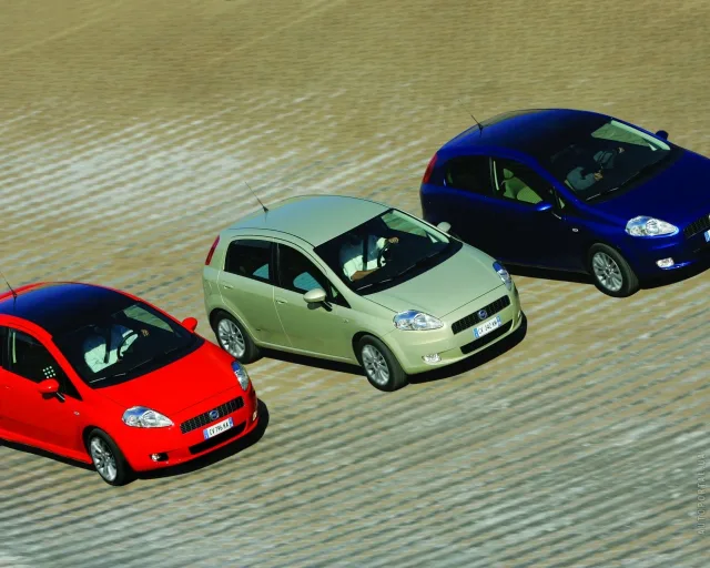 Fiat Grande Punto 5dr hatchback — 23