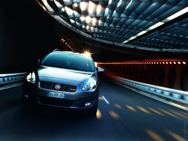 Fiat Croma універсал — 23