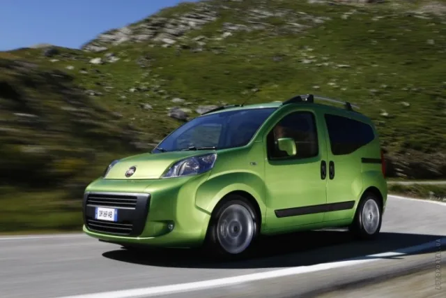 Fiat Qubo універсал — 16